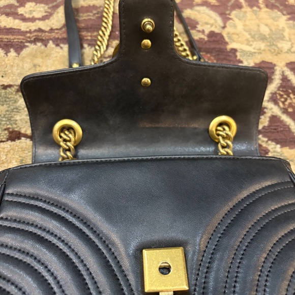 Gucci GG Marmont Matelasse small crossbosy - Picture 6 of 14